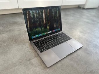 MacBook Pro 13" 2019 – Intel i5, 8 GB RAM, 125 GB SSD