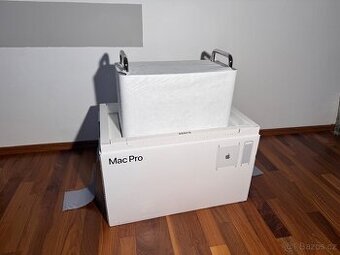 Mac Pro M2 Ultra - 1