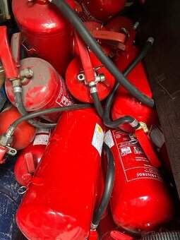 Hasičské přístroje práškové 6kg , skladem 40ks , revize