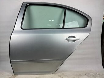 Dveře Škoda Octavia II liftback po FL, levé zadní, LA7W