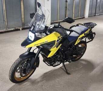 Suzuki V-Strom 1050 DL, XT r.v.2022 koupeno v CZ 21000km