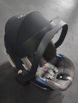 Dětská sedačka Cybex 0-13 kg šedá + Isofix