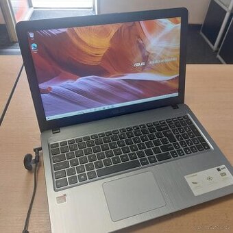 Prodám Notebook Asus A540B