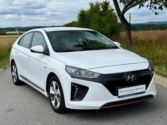 Hyundai Ioniq, 28kWh, SoH 92%, KEYLESS s DPH 328 000,- KČ