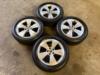 Originální alu kola Škoda Superb III Triton 5x112 R17