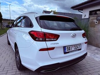 Hyundai i30, 1.0 T-GDi,Smart, rok 2022 ( TOP STAV )