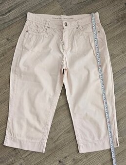 3/4 světle růžové capri kalhoty C&A vel. 40