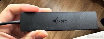 USB hub i-tec