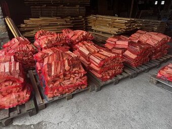 Dřevěné štěpiny