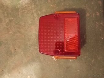 Krytka na zadní světlo Babeta