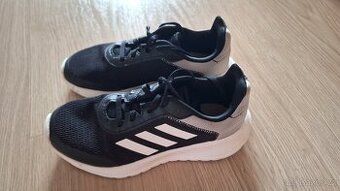 Dětské tenisky Adidas vel.35