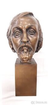 Busta bronz patina autoportrét Václav Frydecký. 36 cm