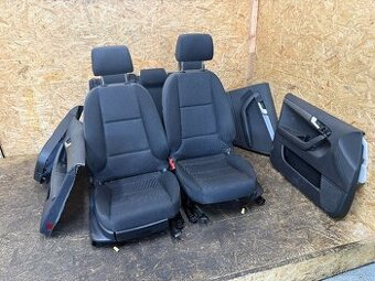 KOMPLETNÍ LÁTKOVÝ INTERIÉR AUDI A3 8P SPORTBACK