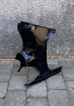 ČZ 125 175 250 - podsedlové plechy