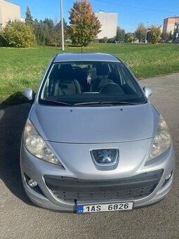 Prodám Peugeot 207 1.4 benzín 70kW rv.2010