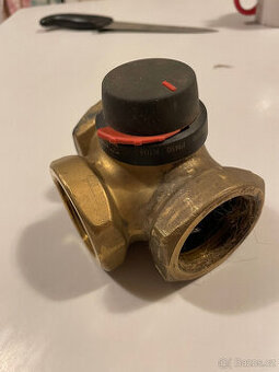 Topenářský trojcestný ventil ESBE