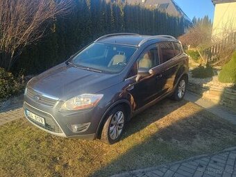 Ford Kuga  4x4  2,0 TDCi  100 kw