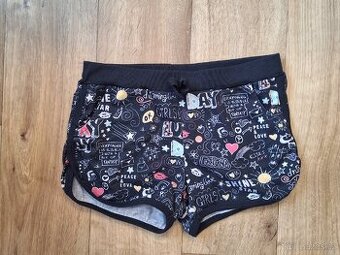 Dívčí kraťasy vel.152/158