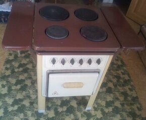 Retro sporák Kovosmalt / stejné jako Elektro Praga