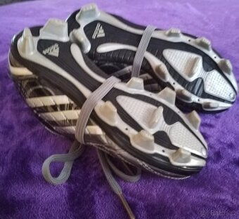 Kopačky Adidas Predátor