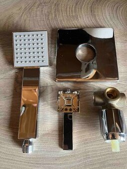 Prodám podomitkovou baterii.