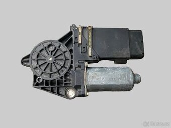 Motorek stahovačky 101446-203 Škoda Octavia 1