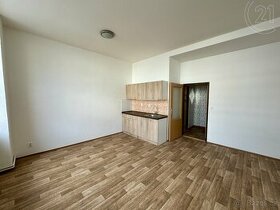 Pronájem bytu 1+kk, 33 m2, Tkalcovská, ev.č. 05446148