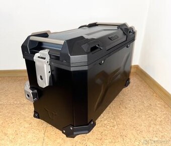 Kufr SW-MOTECH TRAX ADV 45l pravý černý nový