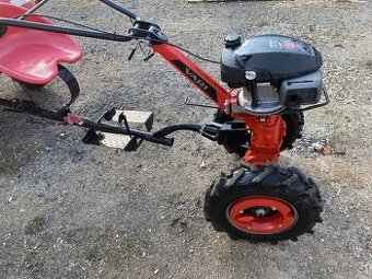 VARI PROFI s motorem HONDA GCVx 200 6,5 HP
