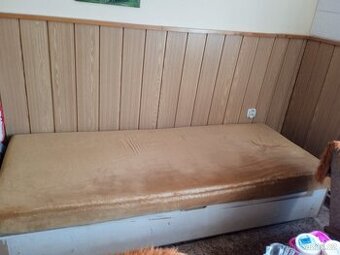Daruji postel