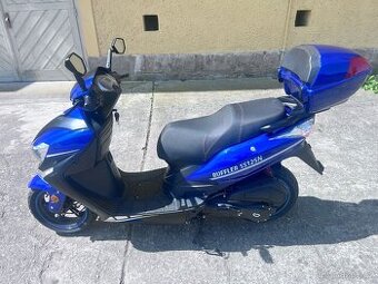 Skútr BUFFLER SS125N - Plně funkční - 1