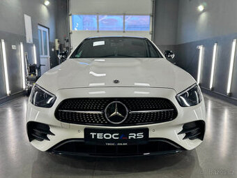 Mercedes-Benz Sedan E220D 4MATIC AMG STYLING FACELIFT