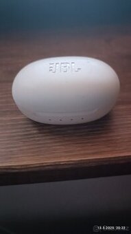 Sluchátka JBL Free ii - 1