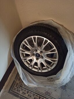 Zimní pneu 16" Alu disky Ford Focus