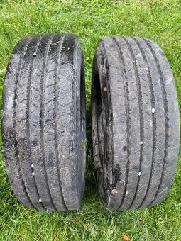 🛞 Prodám 2x Pirelli 225/75 R17.5