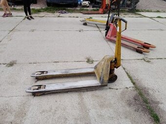 Paletový vozík - 1