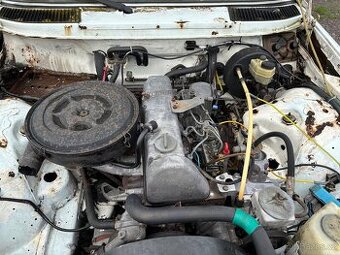Motor w123 200D