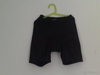 Prodám dětské cyklistické šortky, vel. 152.