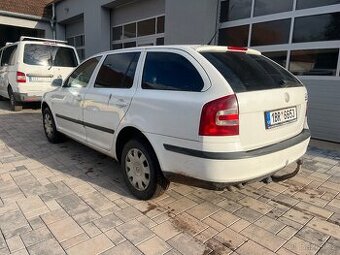 Octavia 2 kombi, tažné, klimatizace