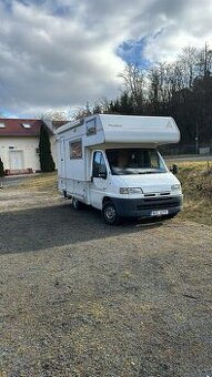 obytny automobil Frankia. 2,5TDI. Pekny Stav