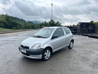 Toyota Yaris 1.0vvti bez koroze