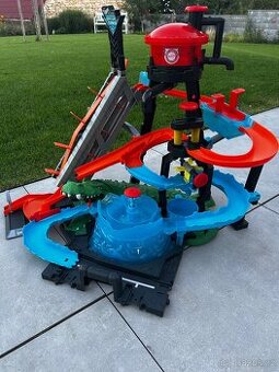 Hot Wheels City FTB67