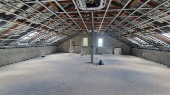 Kancelářské prostory k dlouhodobému pronájmu - 1