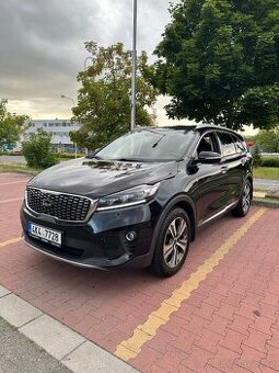 Kia Sorento 2.2 CRDi UM 2018 – 7-místné, Premium výbava