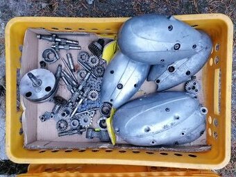 Náhradní díly na JAWA Pionýr 50 a 550 Pařez