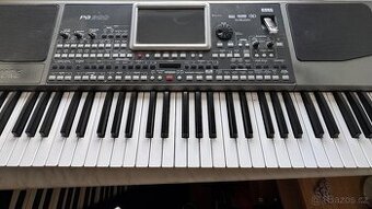 Korg PA 900 + pedál