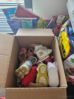 Oblečení pro holčičku 0 -1 rok