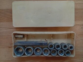 Lada VAZ - originál nářadí do výbavy - doprava v ceně