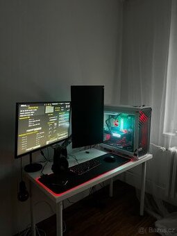 Herní PC set + 2 monitory + držák (vše s originálními krabi