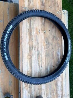 Plášť Schwalbe Big Betty 29x2.40 BikePark Addix Performance